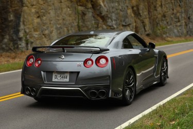 东莞塘厦镇急用钱找生意贷款公司靠谱吗全方位解析